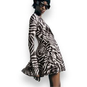 Zara‎ Dress Zebra Print Mini Fluted Sleeve Brown Cream Wrap Longsleeve Size XS